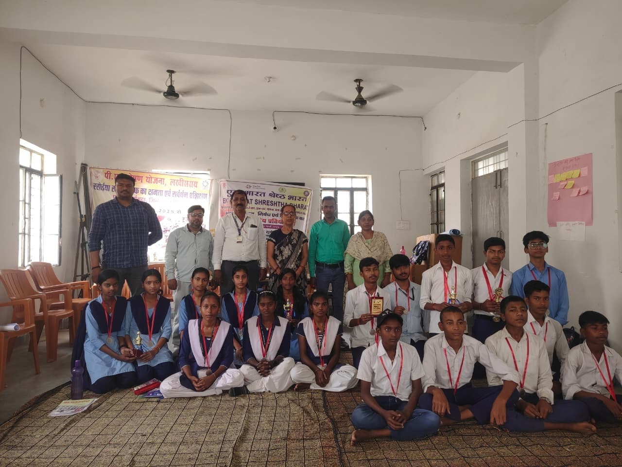 सूर्यगढ़ा में एक भारत श्रेष्ठ भारत कार्यक्रम के अंतर्गत प्रखंड स्तरीय प्रतियोगिता का हुआ आयोजन