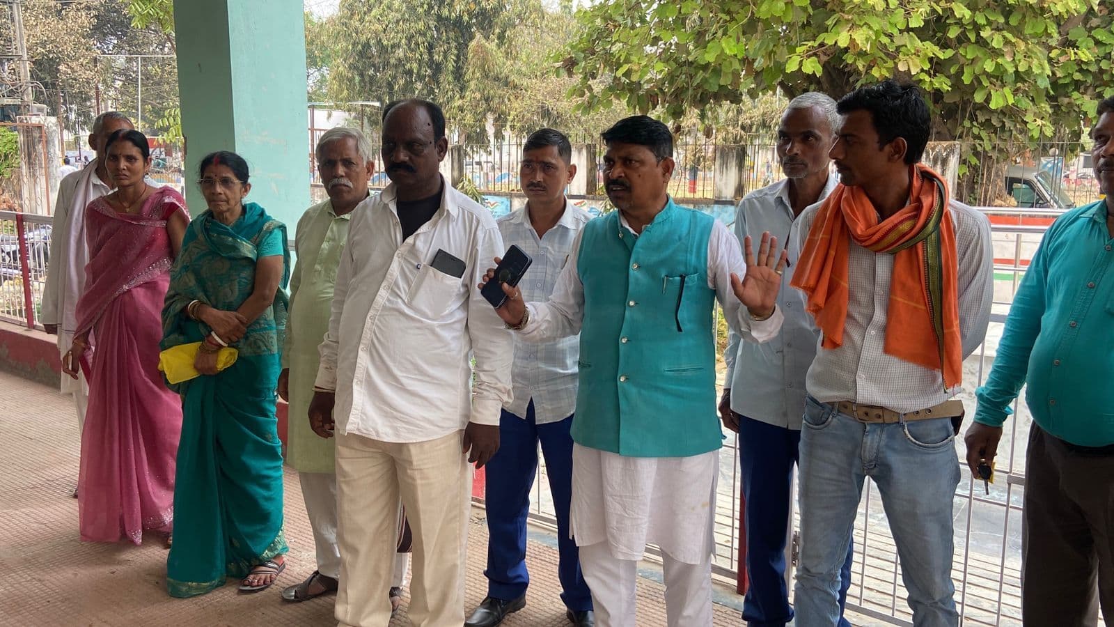 प्रशिक्षण को छोड़ कर निकल आये सरपंच व न्याय मित्र, कहा- हो रही सिर्फ खानापूर्ति