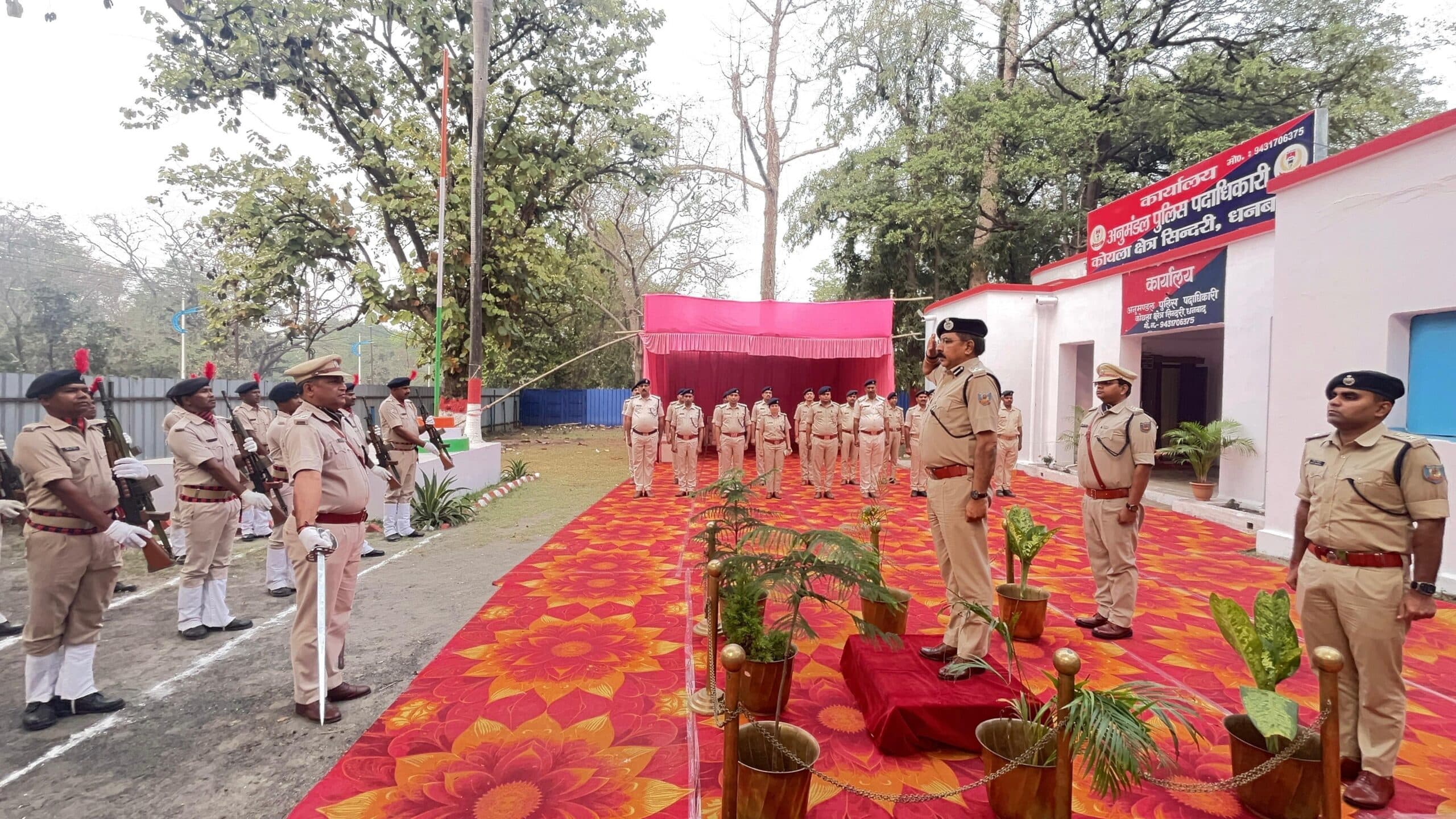 Dhanbad News: प्रिंस खान से जुड़ा हर अपराधी पुलिस के टारगेट पर : डीआइजी