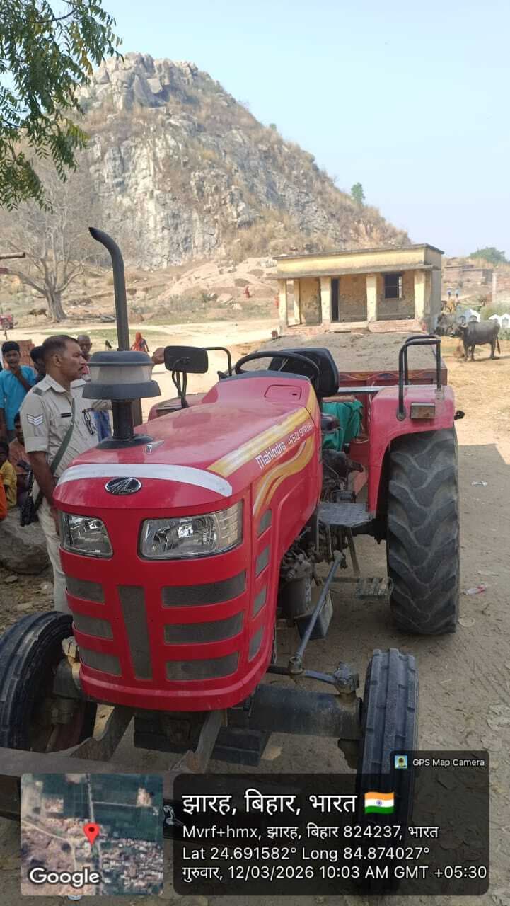 कोलौना से अवैध बालू लदा ट्रैक्टर जब्त