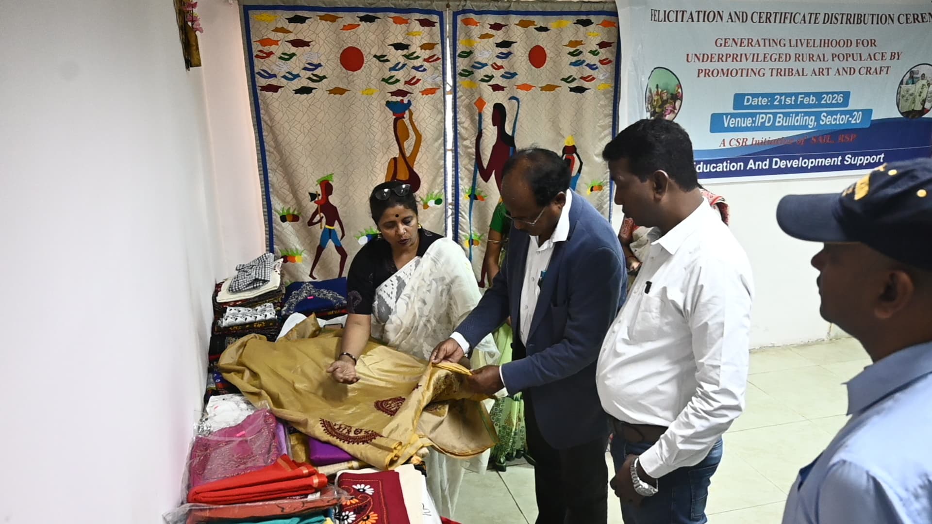 Rourkela News: आरएसपी के कार्यक्रम में ग्रामीण महिलाओं को मिला कांथा सिलाई का प्रशिक्षण