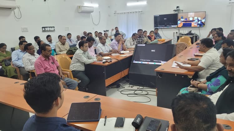 अटेंडेंट नियुक्ति परीक्षा: कदाचारमुक्त परीक्षा को लेकर सभी तैयारियां पूरी