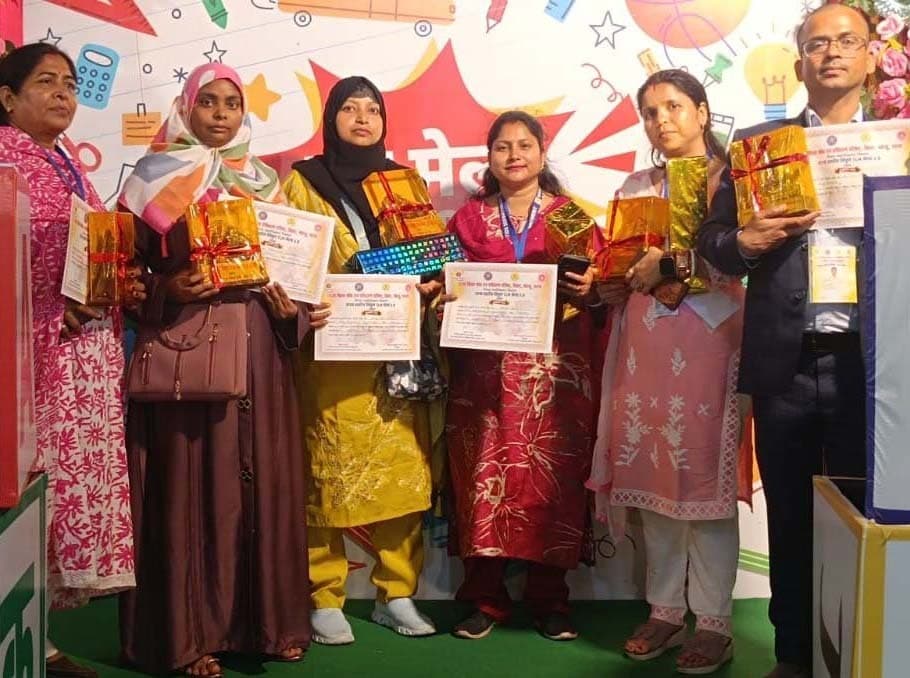 टीएलएम मेला में पूर्णिया के शिक्षकों ने लहराया परचम