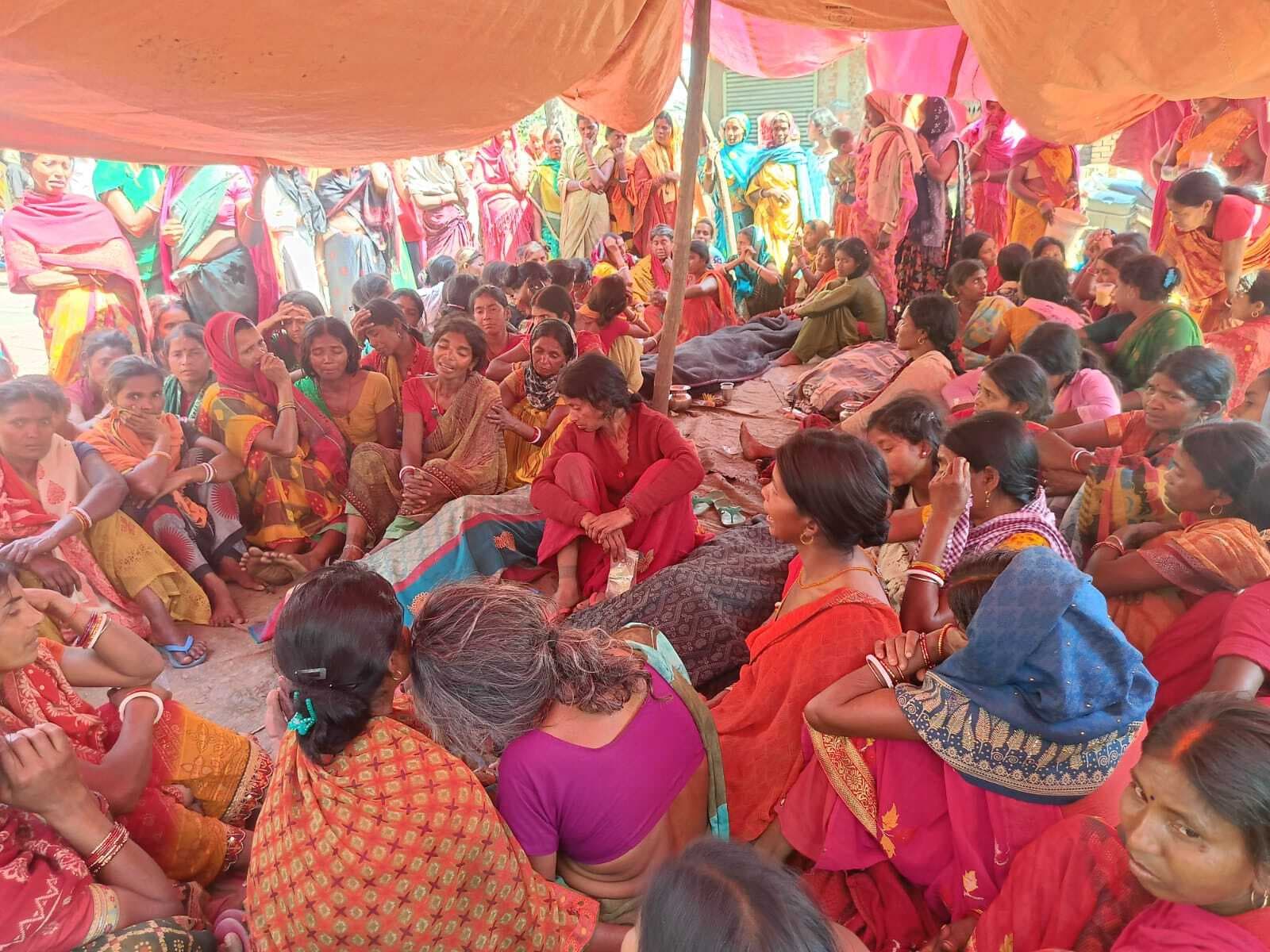 20 घंटे बाद उठाया गया नाबालिगों का शव