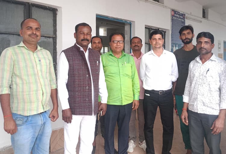 स्टेशन व सर्कुलेटिंग एरिया को सीसीटीवी से लैश कर रहा रेलवे : डीआरएम