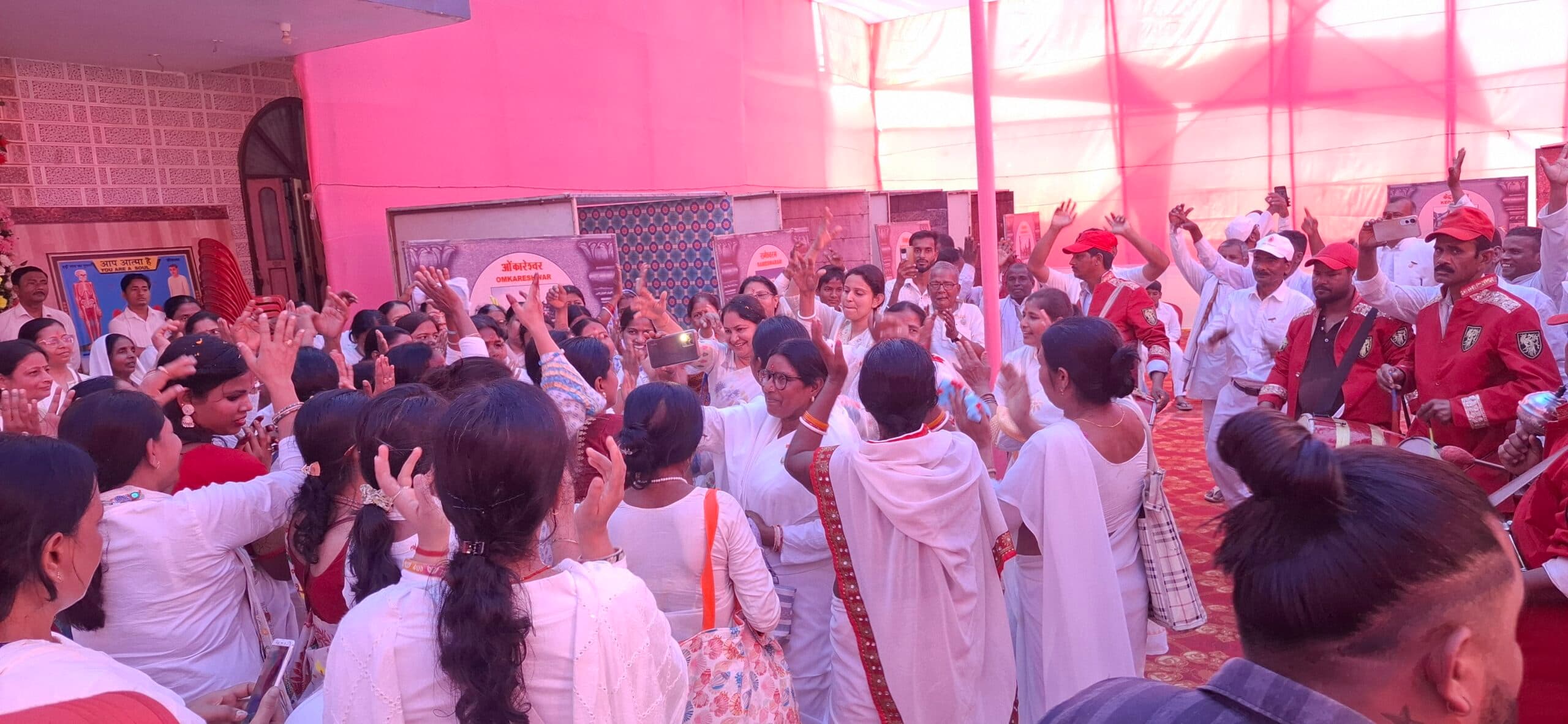 आज से करें एकसाथ 12 ज्योतिर्लिंगों के दिव्य दर्शन, भव्य शोभायात्रा के साथ हुआ शंखनाद