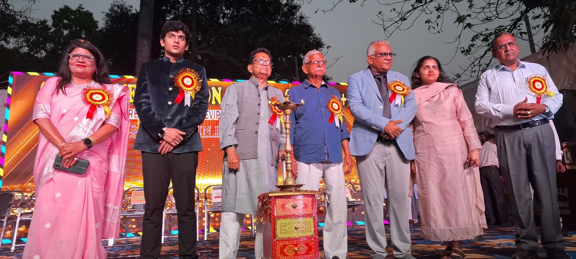 सुतारा मेंही मिशन स्कूल का 16वां वार्षिकोत्सव धूमधाम से संपन्न