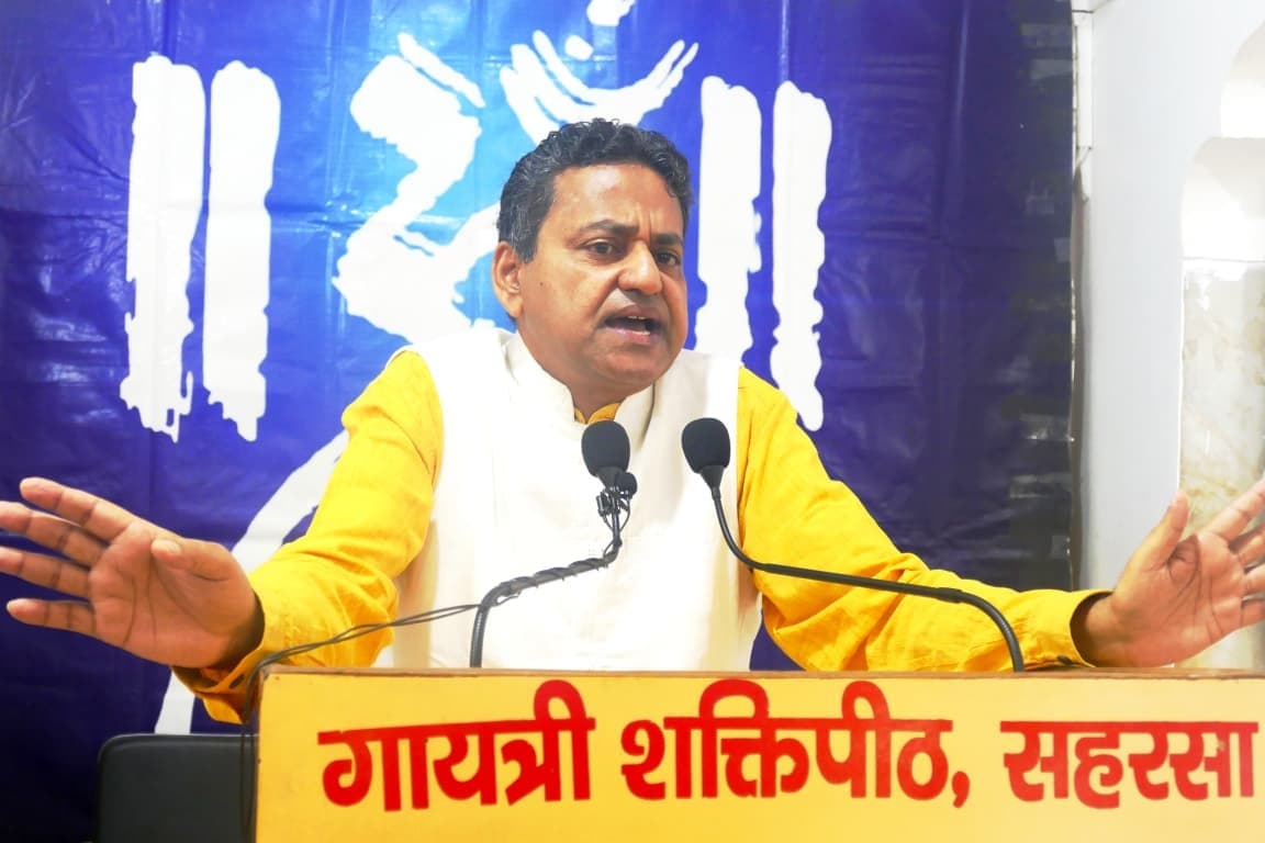 मां बनना तो एक जैविक घटना पर मातृत्व का होना दैवीय घटनाः डॉ अरूण