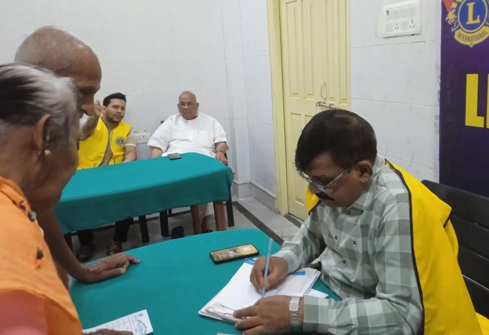 लायंस क्लब के संडे क्लीनिक में 173 मरीजों की हुई जांच