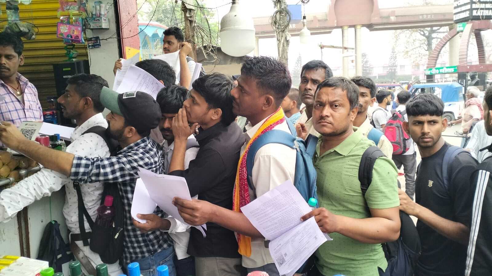 अटेंडेंट भर्ती परीक्षा: कड़ी सुरक्षा के बीच 15 केंद्र पर कदाचारमुक्त हुई परीक्षा