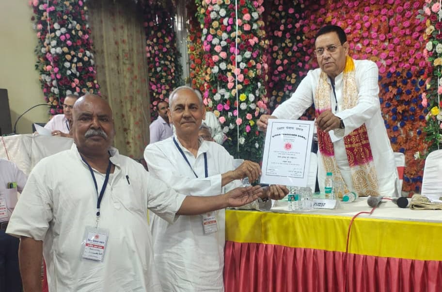 पेंशनर समाज सूर्यगढ़ा पूर्वी के सचिव अनिमेष को मिला राज्यस्तरीय एवार्ड