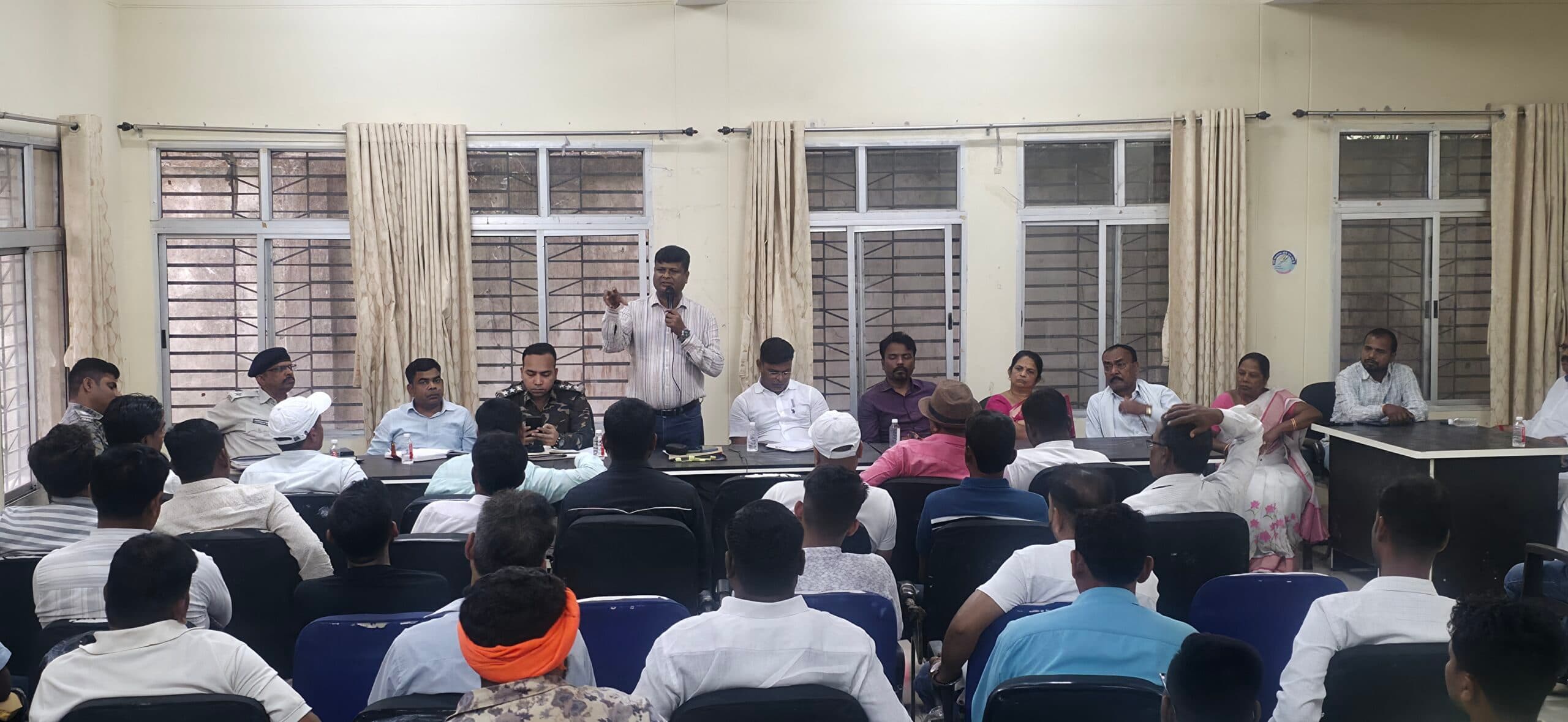 Giridih News :ईद व रामनवमी शांति व सौहार्दपूर्ण के साथ मनाने का आह्वान