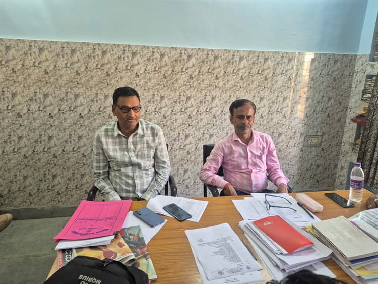 जिले में गैस आपूर्ति सामान्य, उपभोक्ताओं को पैनिक करने की जरूरत नहीं : डीएसओ