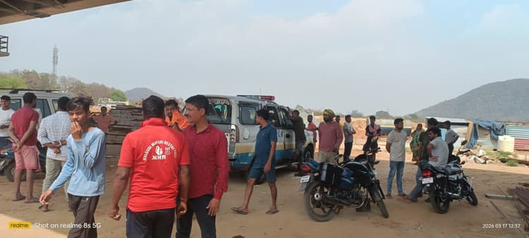 Dhanbad News: गोमो में अलग-अलग स्थानों से तीन शव मिलने से सनसनी