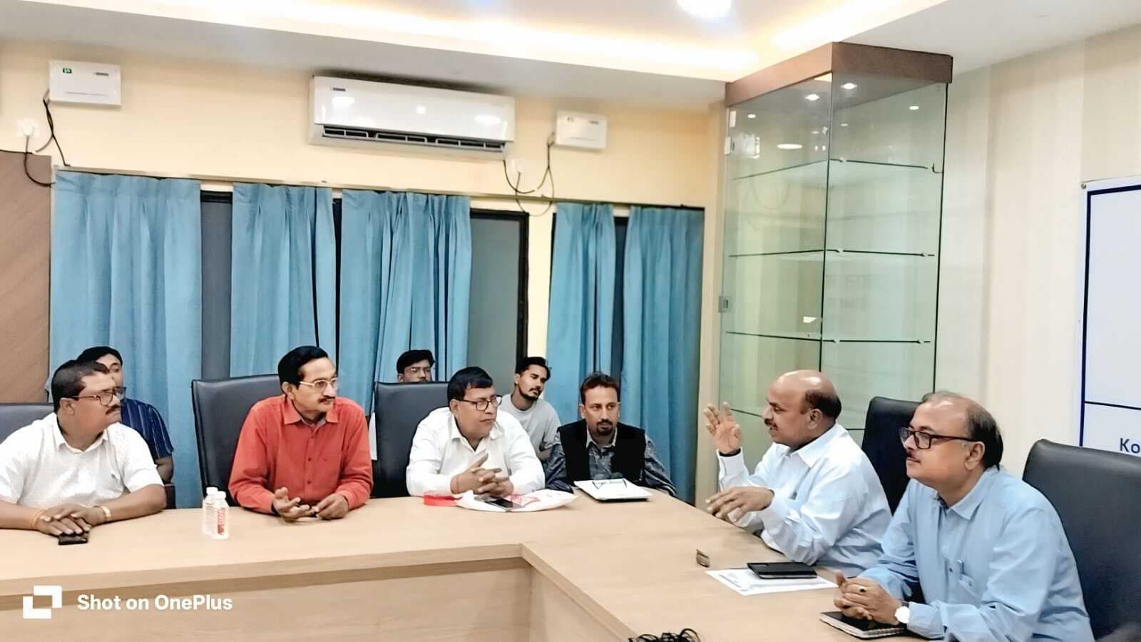 Dhanbad News: बीसीसीएल : एआइडीइओए-प्रबंधन की बैठक, वैकेंसी व पदोन्नति नीति पर बनी सहमति