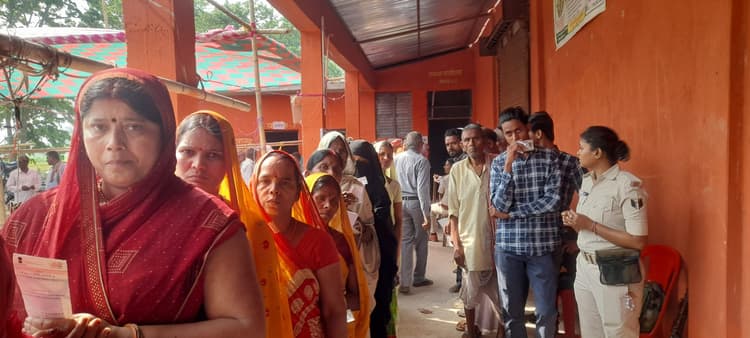 दो पंचायतों में पैक्स चुनाव संपन्न