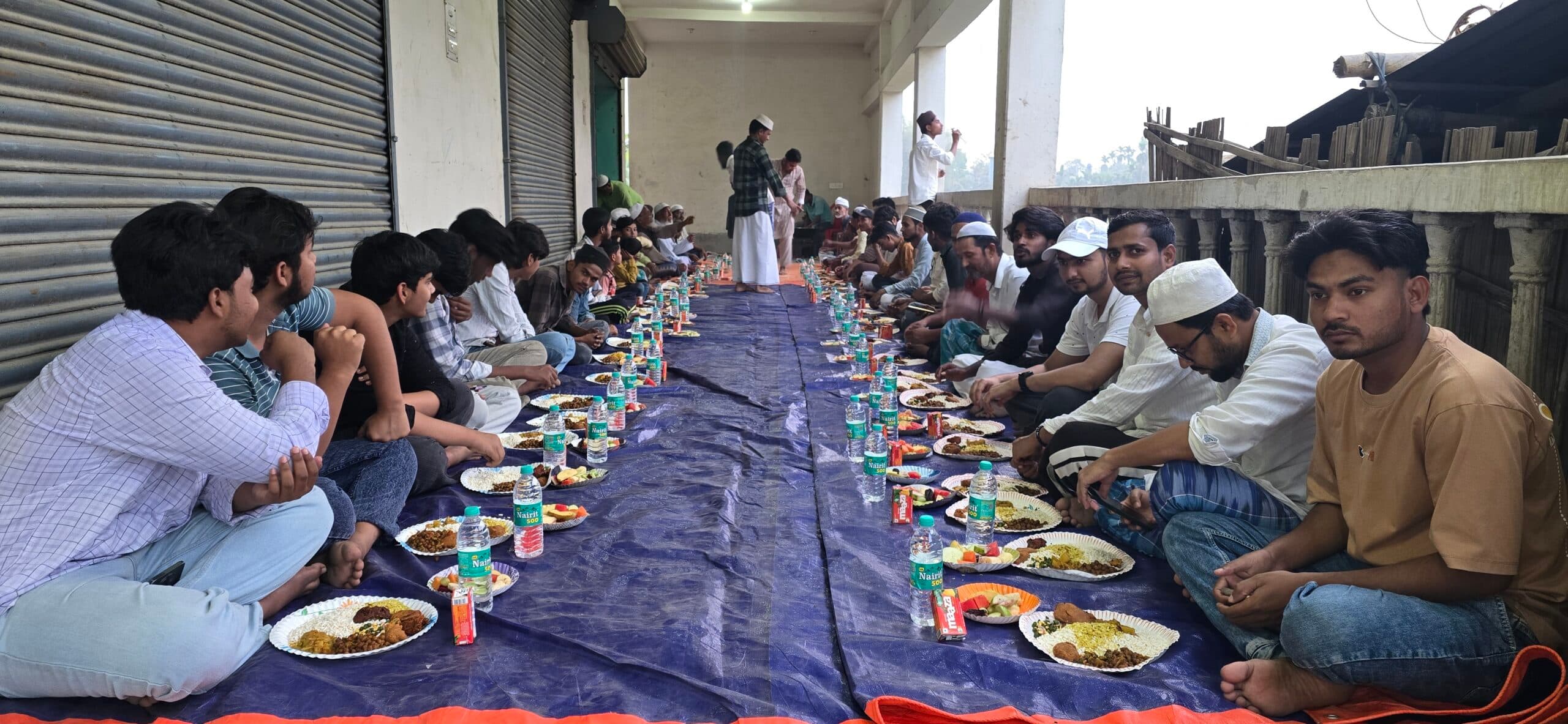 उम्मीद हेल्थ केयर की ओर से इफ्तार पार्टी का एहतमाम