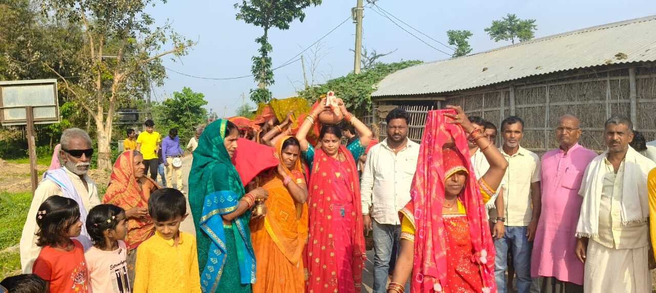 51 महिलाओं ने निकाली कलश यात्रा, भक्तिमय रहा माहौल