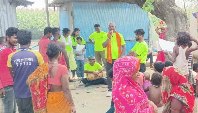 नुक्कड़ नाटक के जरिये दिया गया नशीले पदार्थों का सेवन न करने का संदेश