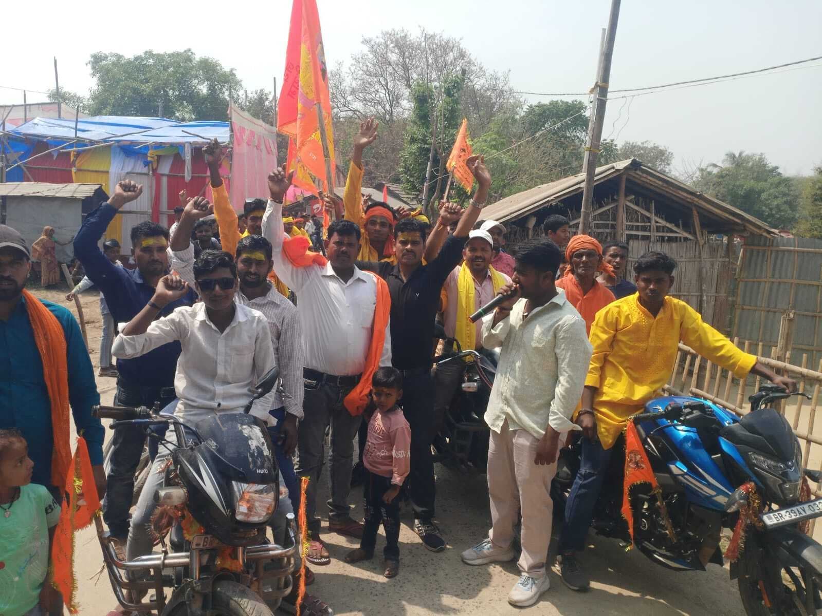 अखंड हरी नाम संकीर्तन सह महाविष्णु यज्ञ को लेकर शोभा जुलूस