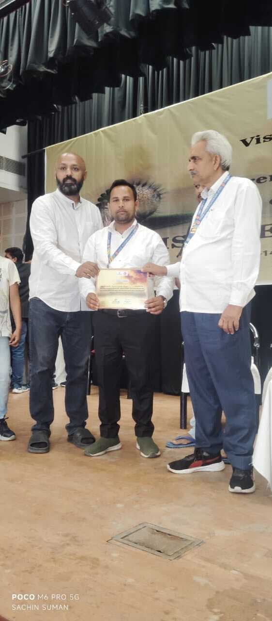 उत्कृष्ट कार्य के लिए सम्मानित हुए आपदा मित्र