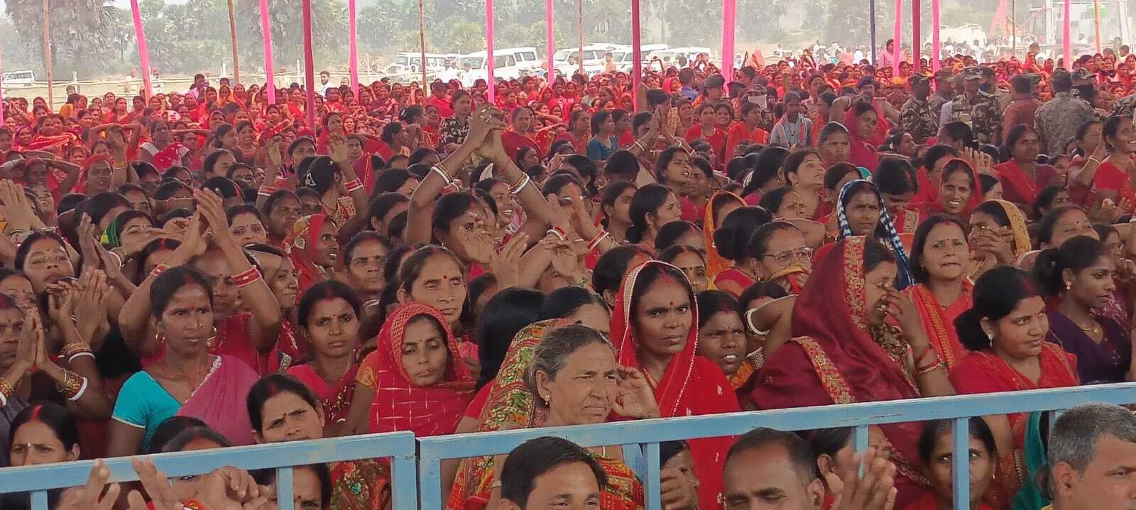 समृद्धि यात्रा में दिखी नारी शक्ति की भागीदारी