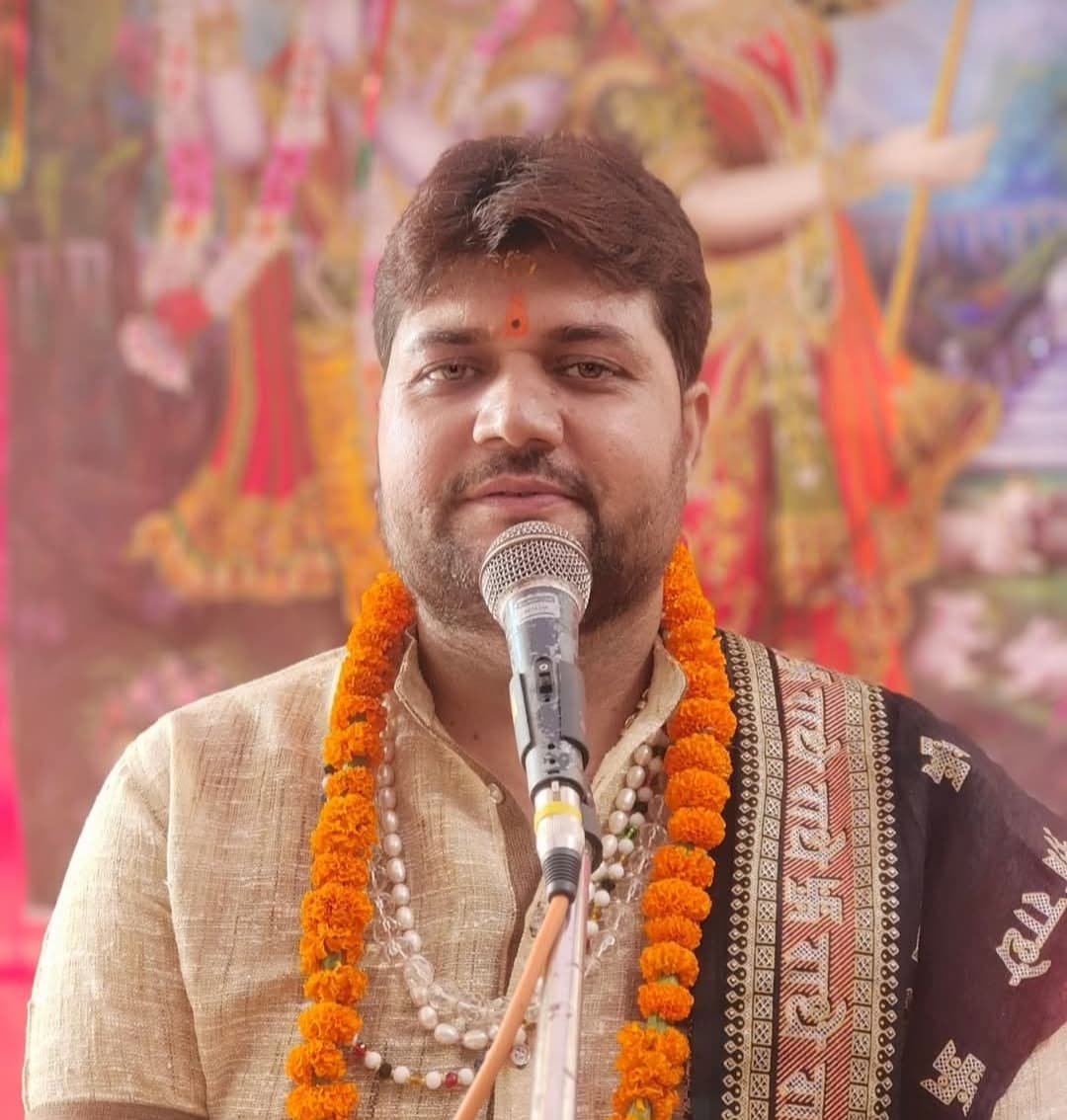 श्रीरामकथा सुन भाव विभोर हो रहे श्रद्धालु