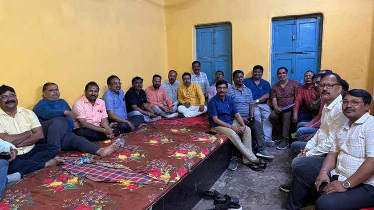 दवा व्यवसायी संघ के चुनाव में आम सहमति का प्रयास विफल