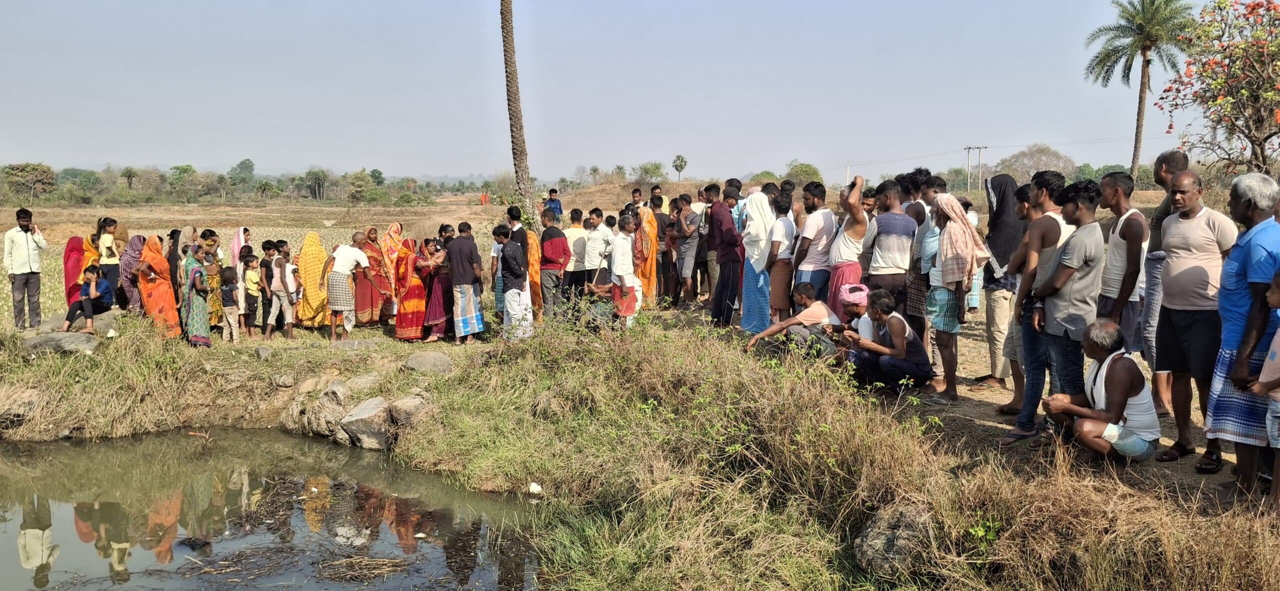 कुएं में उपलाता मिला वृद्ध महिला का शव, पति ने जतायी हत्या की आशंका