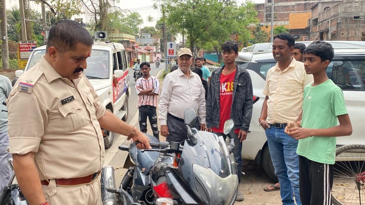 Giridih News :लोन रिकवरी एजेंट बताकर युवक के साथ मारपीट