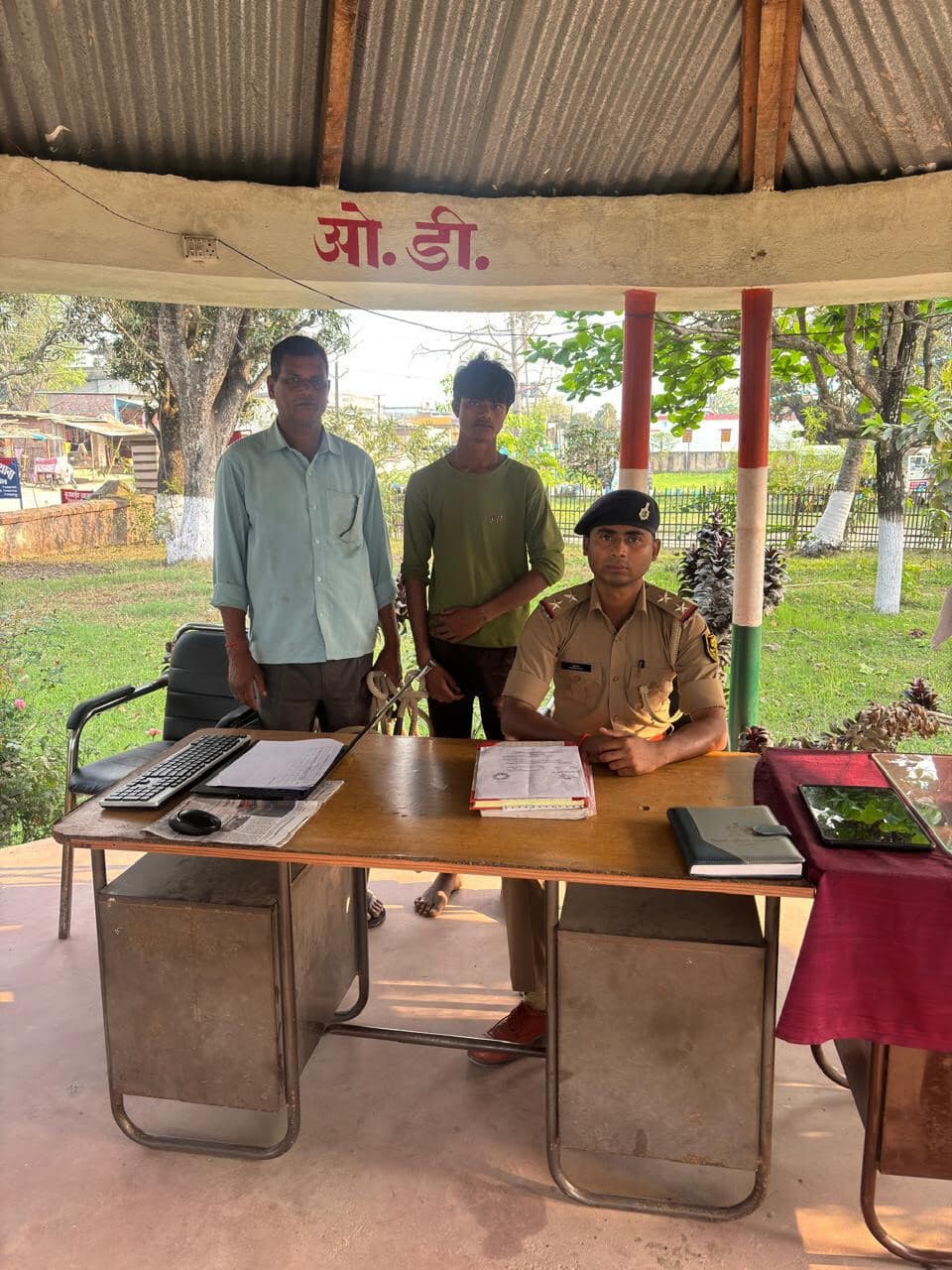 25 लीटर देसी शराब के साथ गिरफ्तार