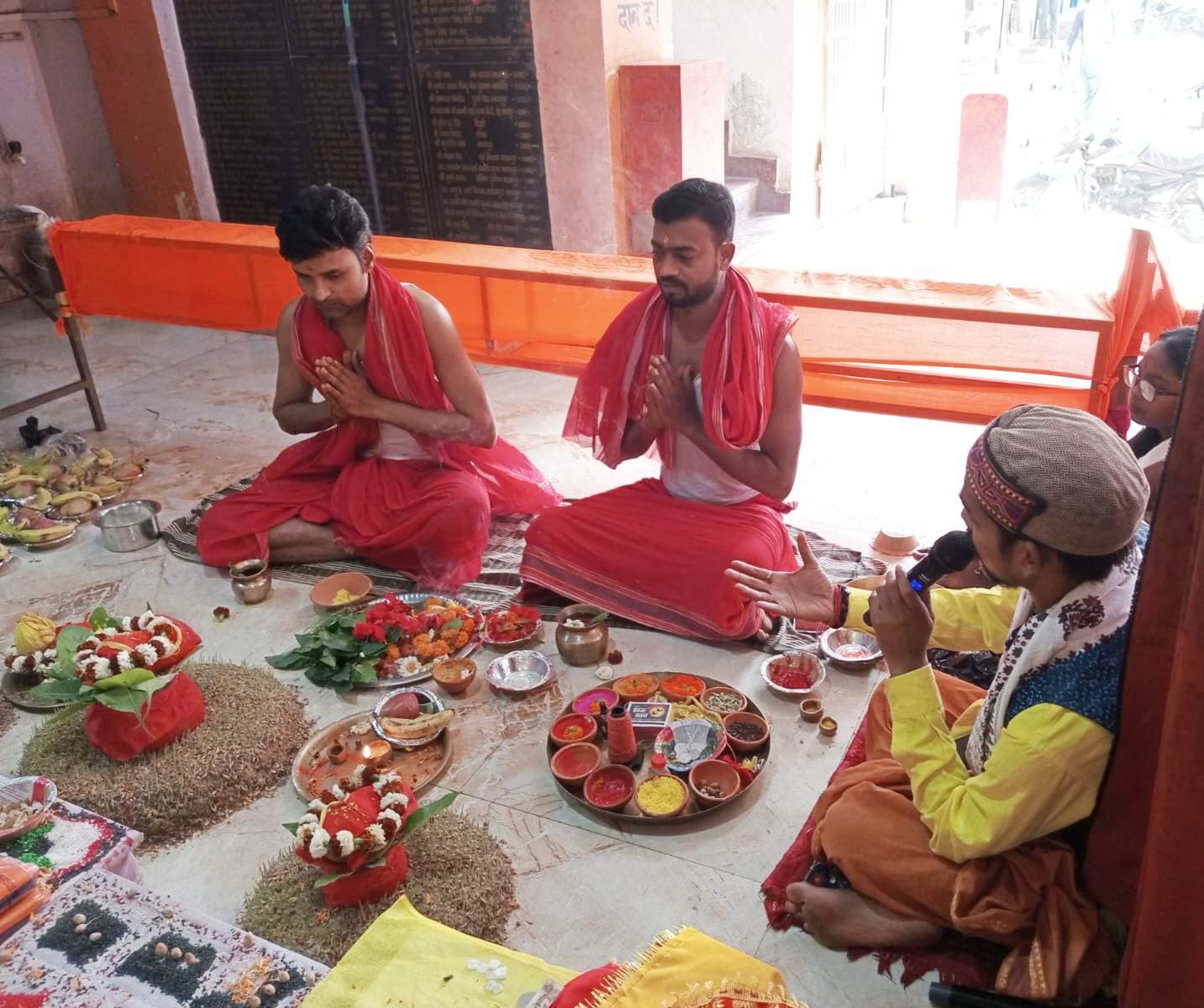 दुर्गा सप्तशती के पाठ से चारों दिशाएं गुंजायमान