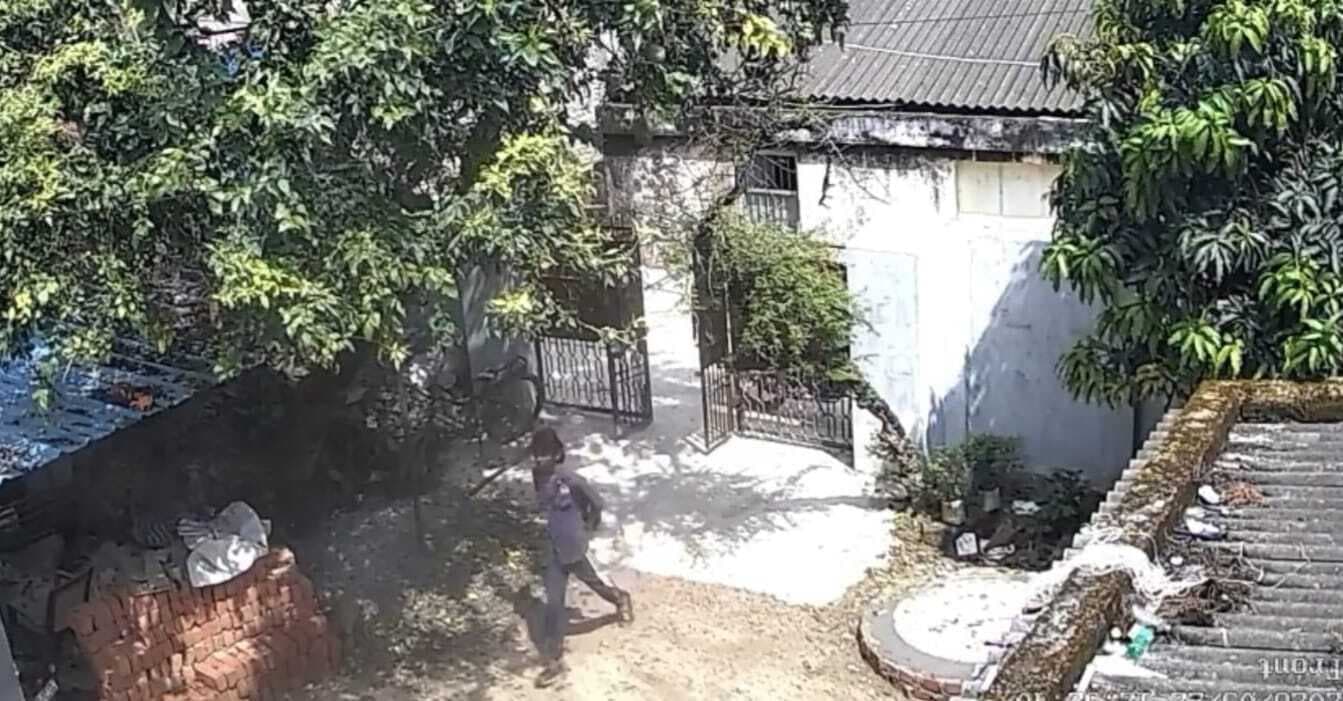 आवासीय परिसर से साइकिल की चोरी