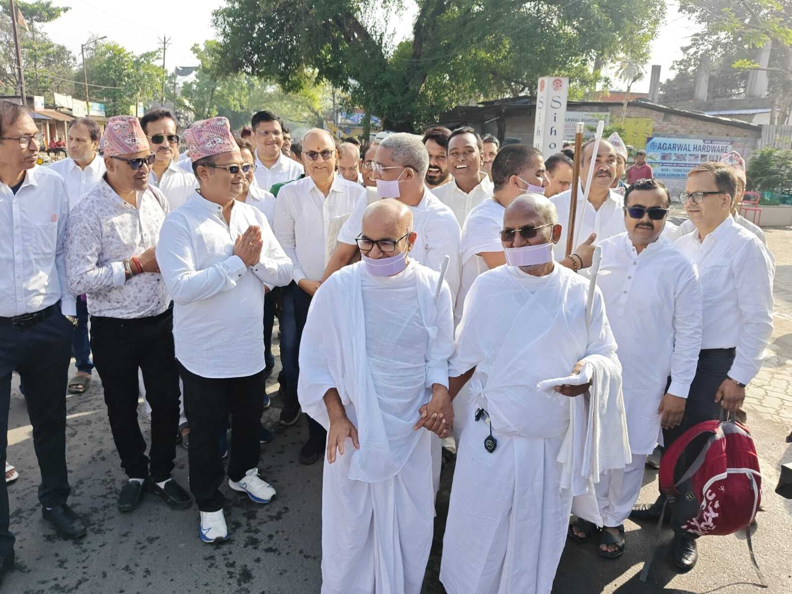 अहिंसा, संयम व करुणा के संदेश से संतों ने दिखायी नयी राह