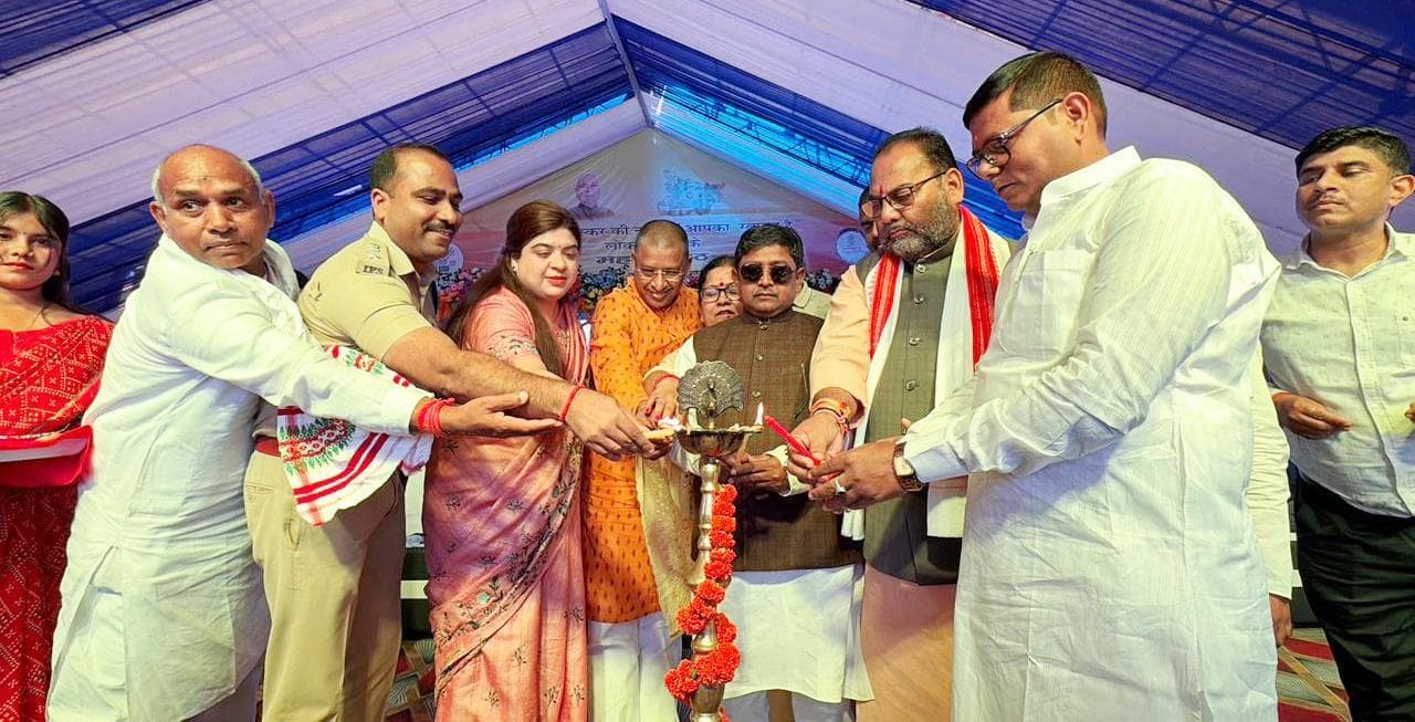 देव सूर्य मंदिर की महिमा अपरंपार, मिलकर विकास के लिए करें प्रयास : सांसद