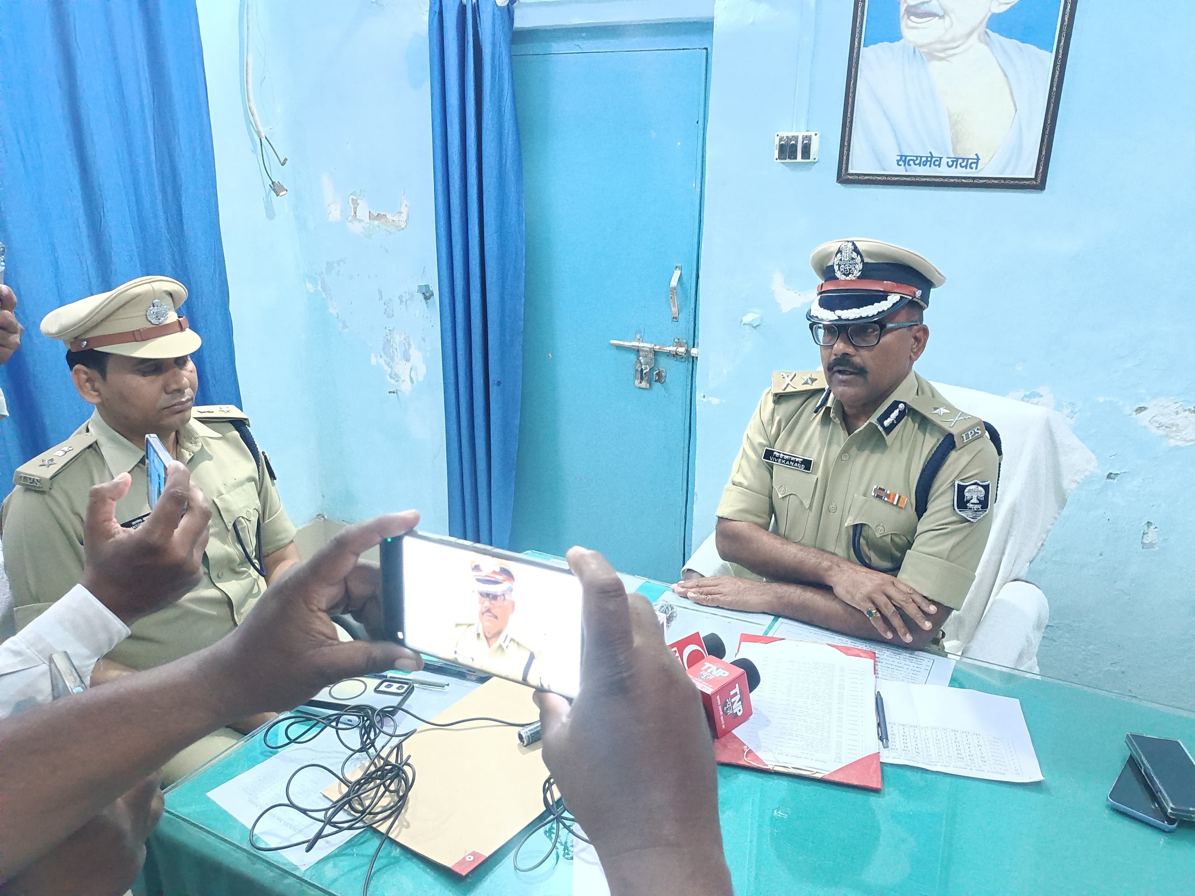 क्षेत्र में सुरक्षा व्यवस्था करें सुनिश्चित -डीआईजी