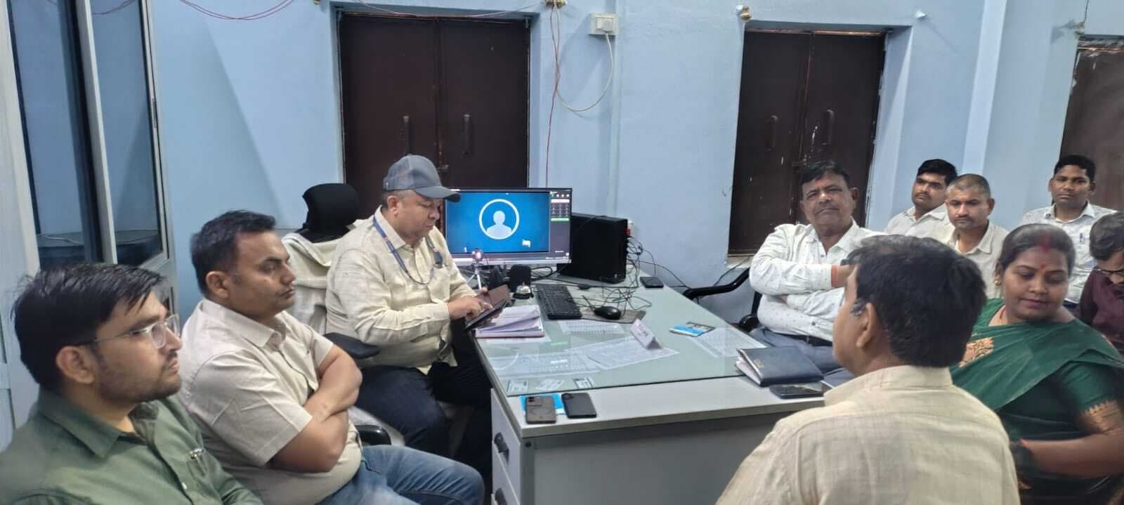 कार्यशाला में श्रमिकों के अधिकारों पर हुई चर्चा