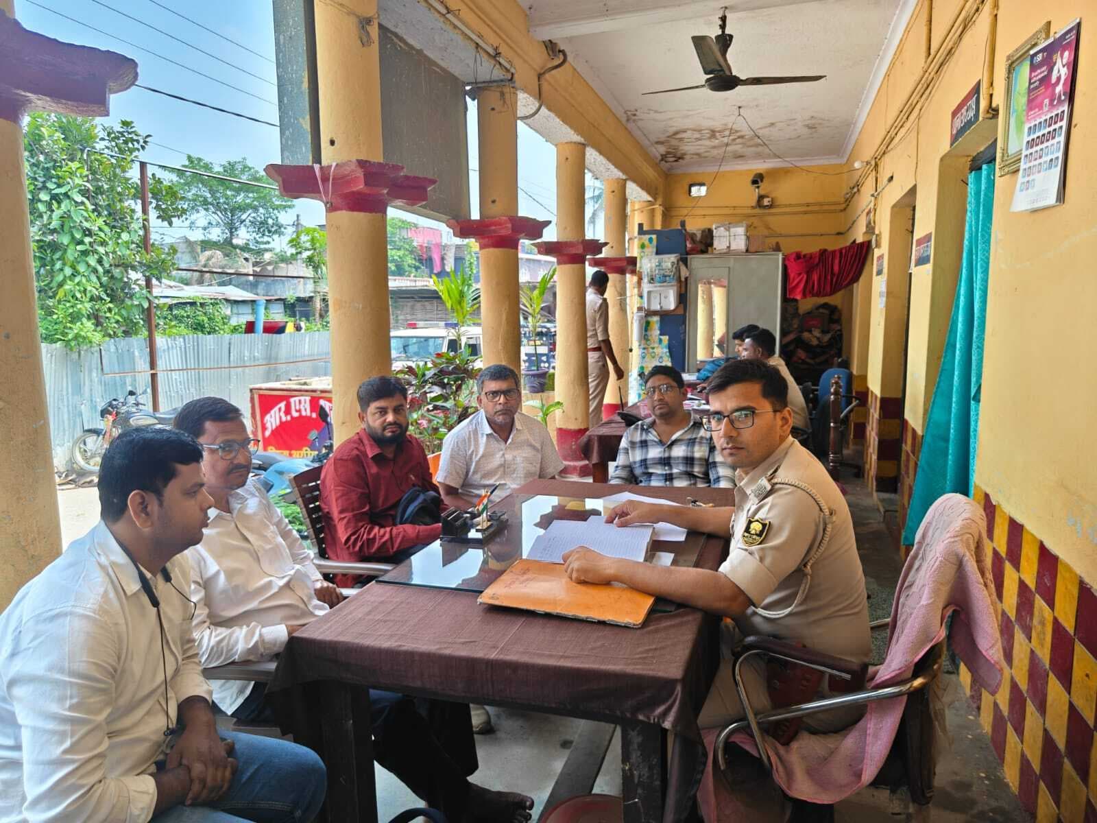 सीएसपी संचालकों की सुरक्षा के लेकर थाने में हुई बैठक