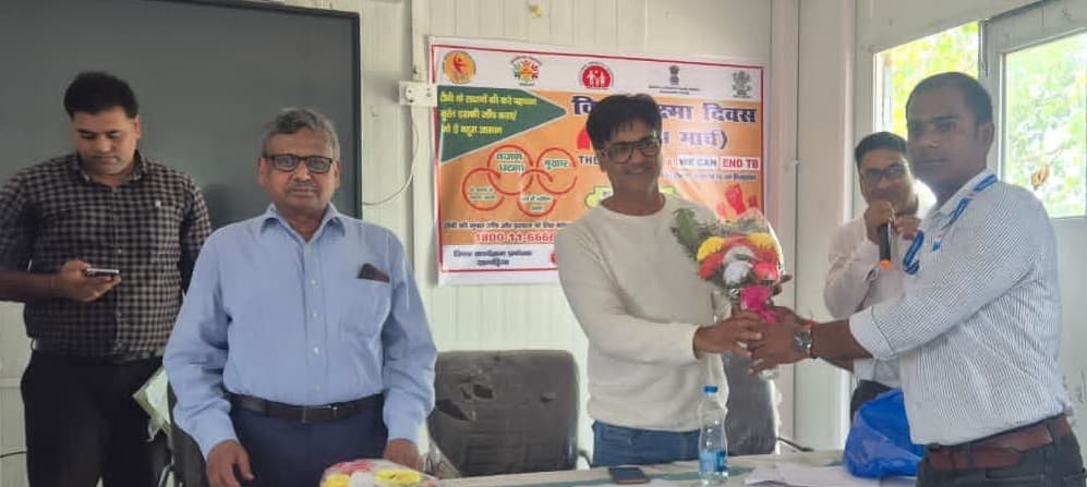 टीबी हारेगा देश जितेगा, टीबी मुक्त हो अपना बिहार नारे के साथ निकाली गयी जागरूकता रैली