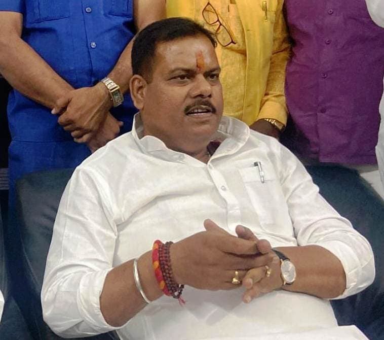 बिहार के बंद 25 चीनी मिलों को अगले पांच वर्षों में चालू करने का लक्ष्य : मंत्री