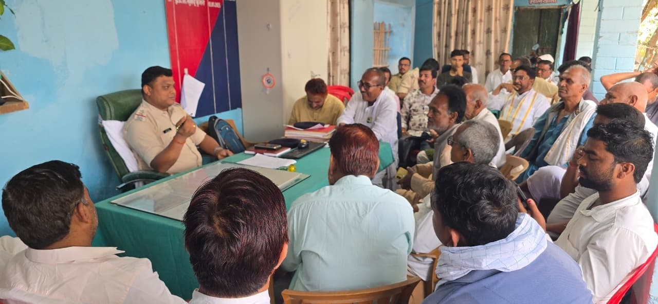 शांतिपूर्ण तरीके से त्योहार मनाने की अपील