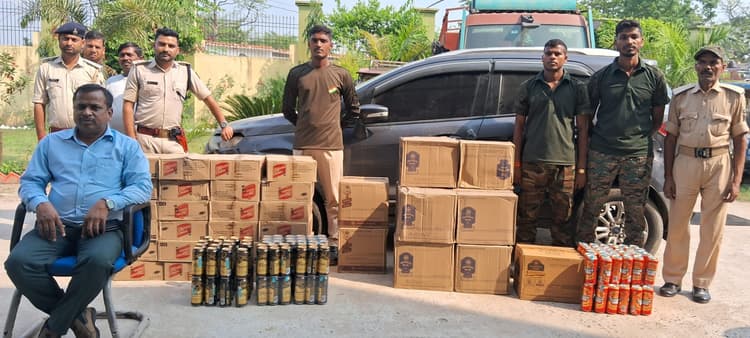 404 लीटर शराब बरामद, कार छोड़्रकर चालक फरार