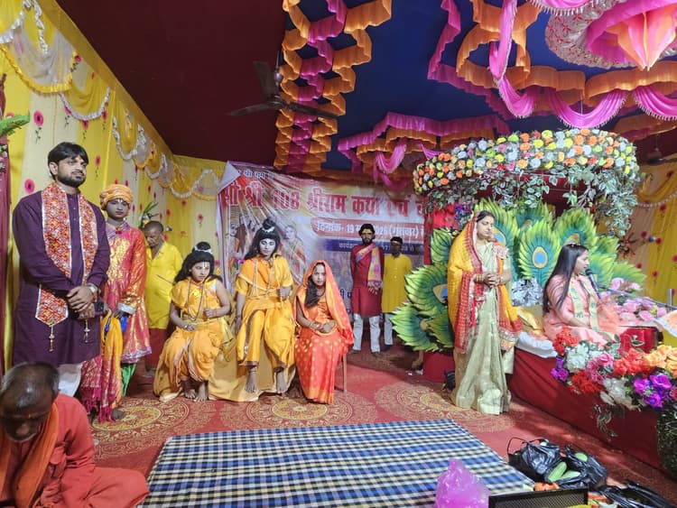 श्रीराम कथा और कालिका पूजन में उमड़े श्रद्धालु