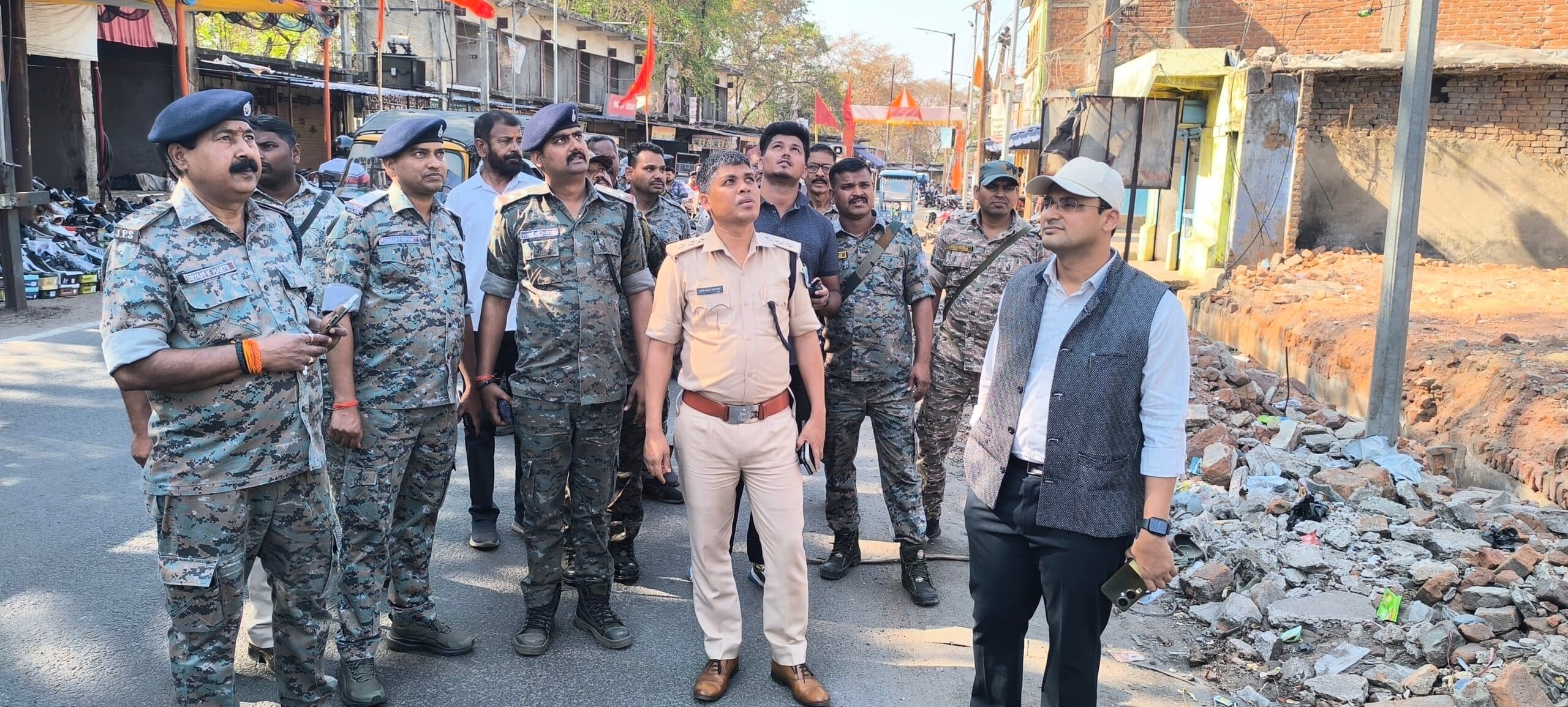 Giridih News :शहर में चप्पे-चप्पे पर तैनात रहेगी पुलिस