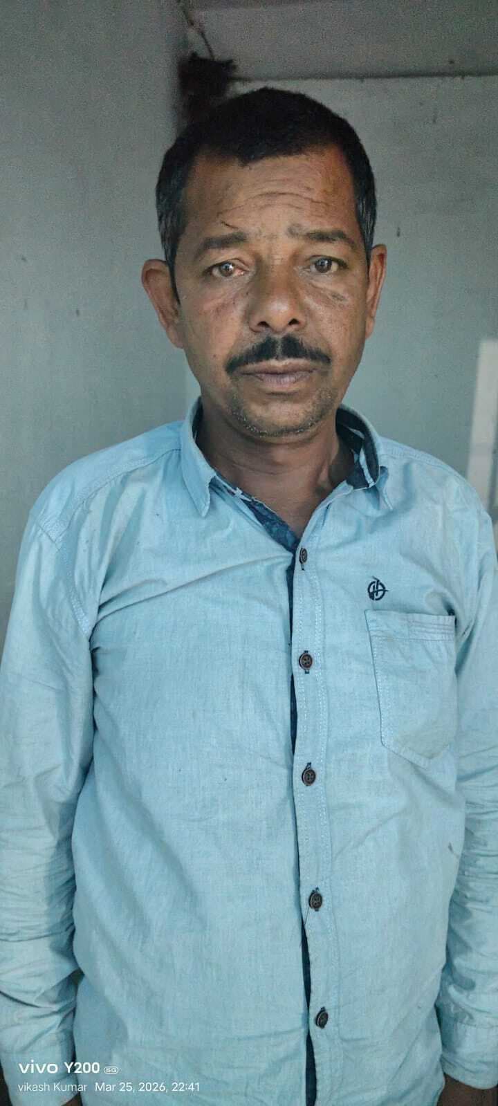 12 लीटर देसी शराब के साथ एक गिरफ्तार