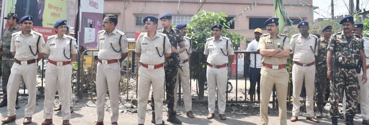 Bokaro News : माहौल बिगाड़ने की कोशिश करने वालों को बख्शा नहीं जायेगा. : एसपी