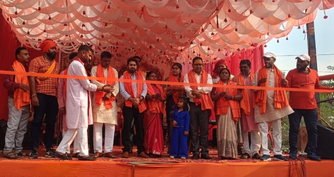 भक्ति गीतों पर खूब झूमे श्रद्धालु