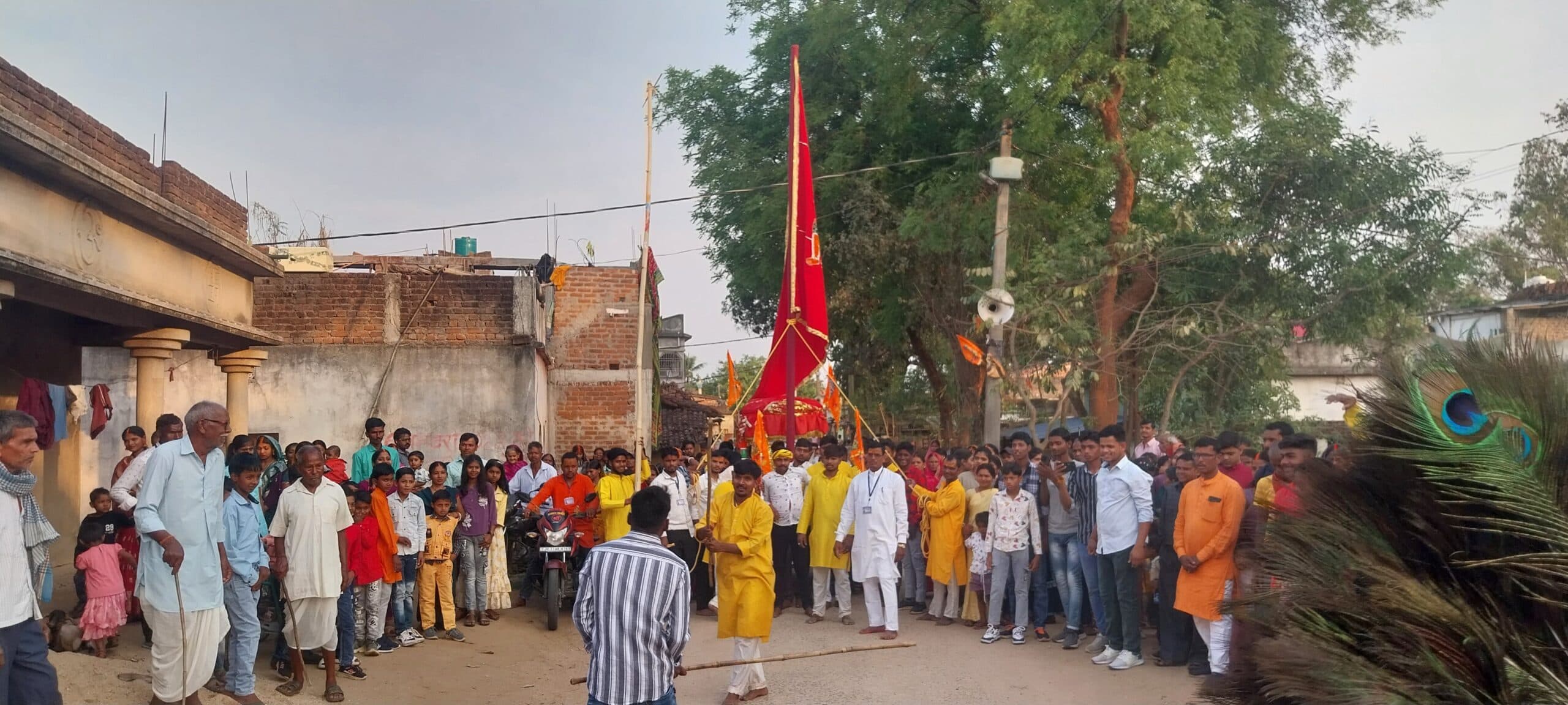 Giridih News :दलांगी लेवरा में जुलूस को लेकर प्रशासन रहा अलर्ट