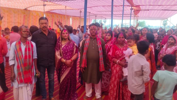 भावपूर्ण भजनों ने श्रद्धालुओं को किया भक्ति रस में सराबोर