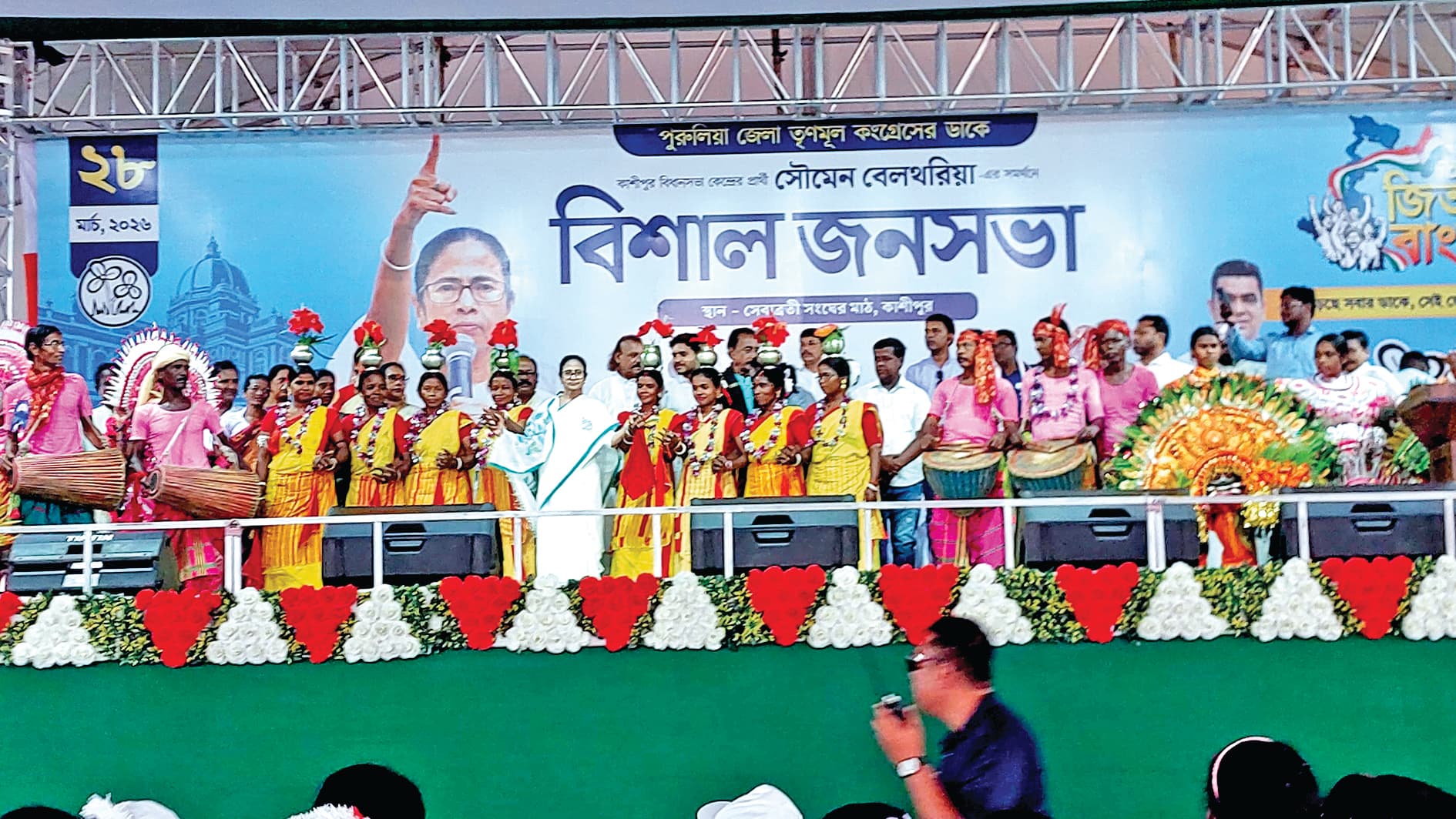 पुरुलिया में दोहरी चुनावी सभाओं से केंद्र पर ममता का हल्लाबोल